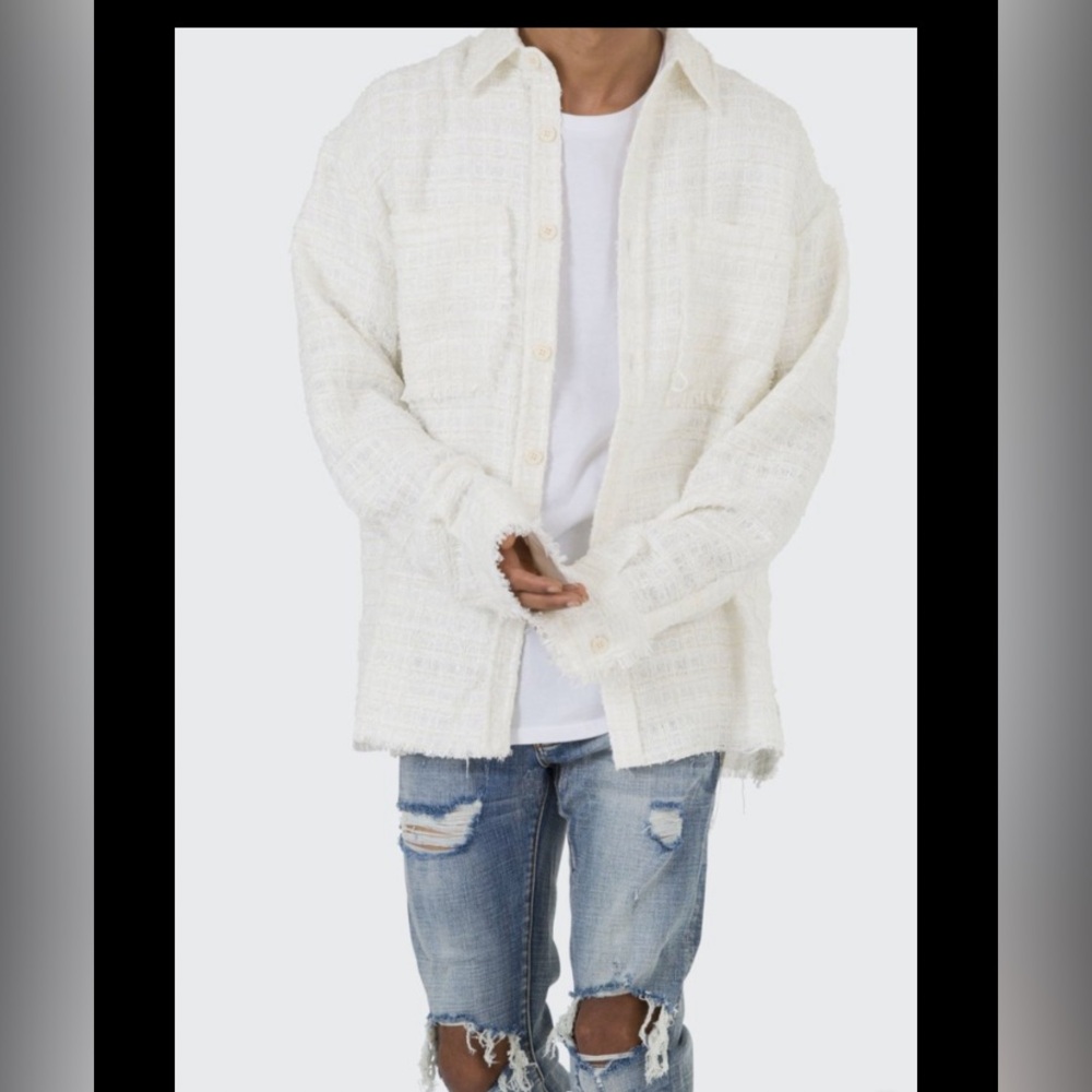 NWT Man’s mnml Elegant white raw edge textured button down Jacket size M